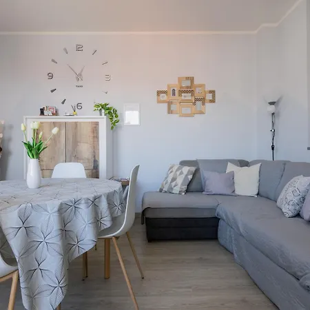 Casa Minu By Happyhostorino Apartmán *